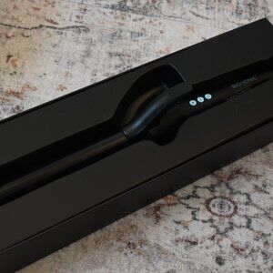 Bio Ionic Long Barrel Curling Iron – 1” – Barely Used – In Box